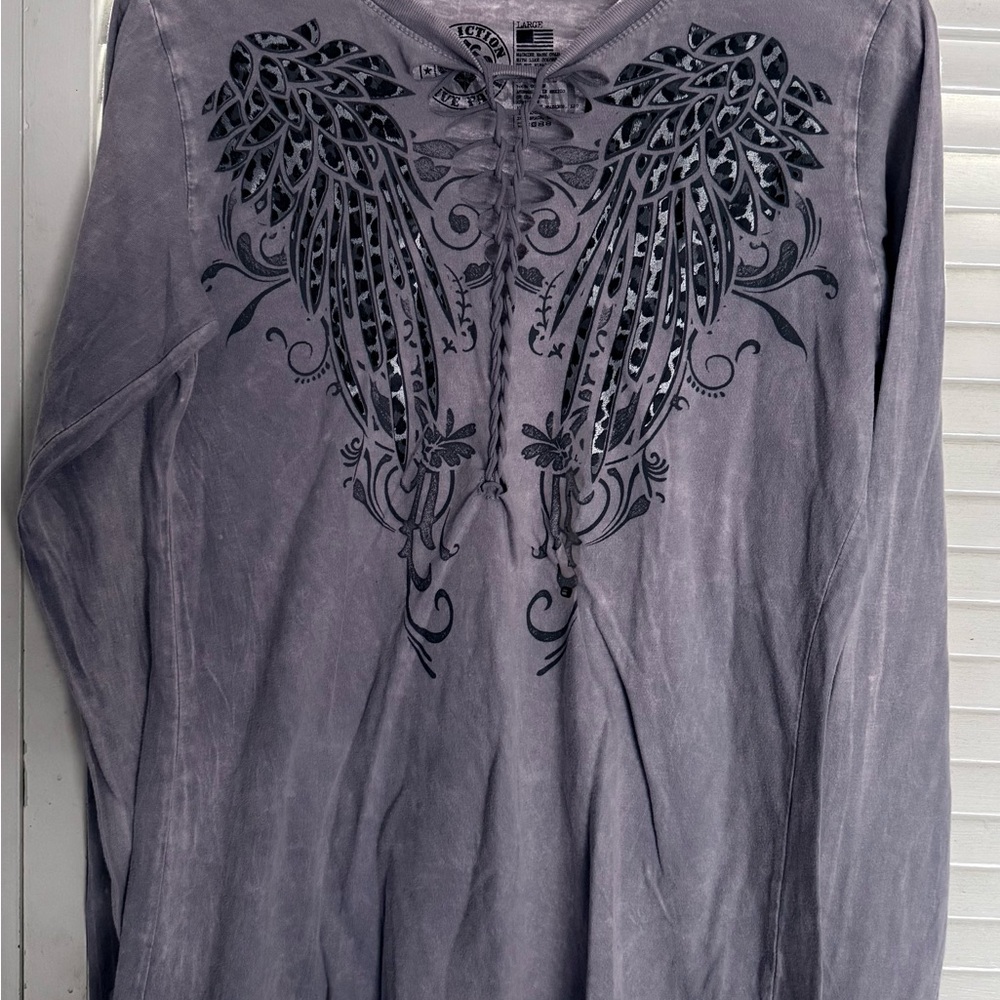 Affliction Graphic Long Sleeve Tee Large NWT - Picture 2 of 5